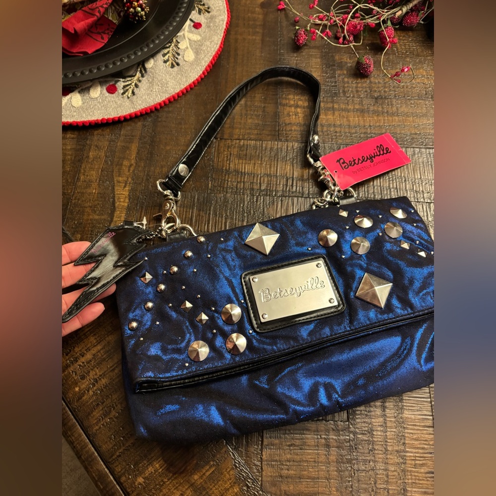Betsey Johnson Metallic Blue Studded Bag 
NWT💙